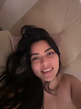 PetitLumiere's Live Sex Cam Show