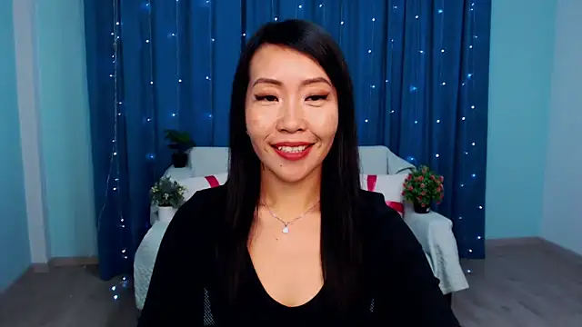 LiaPak's Live Sex Cam Show