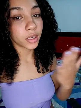 CurlyBitch's Webcam Show