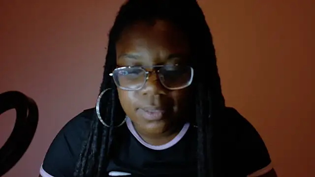 PrettyKaaaye's Live Sex Cam Show