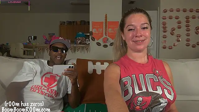 boomboomr00m's Live Sex Cam Show