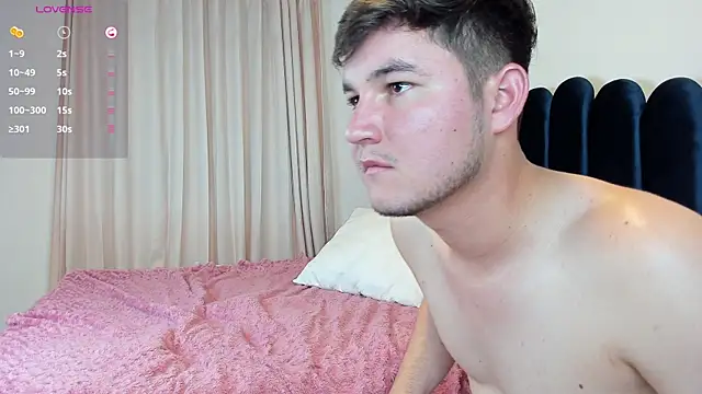 CameronyMartinn's Live Sex Cam Show
