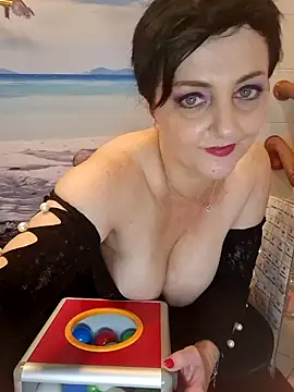 lucillabollente's Live Sex Cam Show