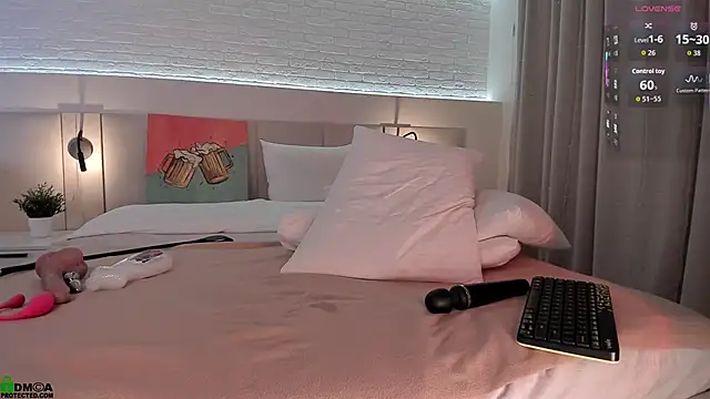 BelovedRuby's Live Sex Cam Show