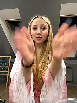 Sky_Cutie's Live Sex Cam Show