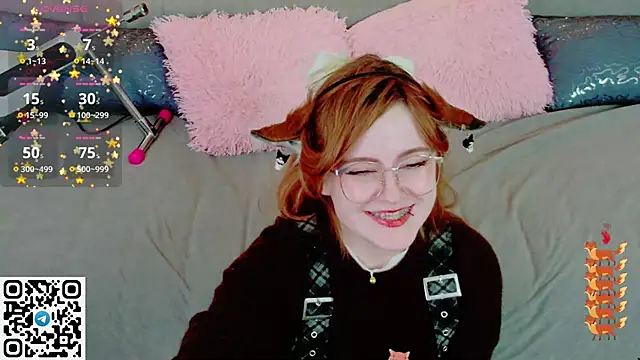 Moxy_Foxy's Webcam Show