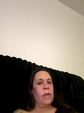 AustinandTaraHtx's Live Sex Cam Show