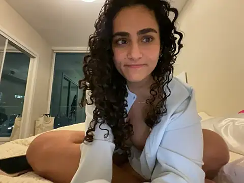silkygemm's Live Sex Cam Show