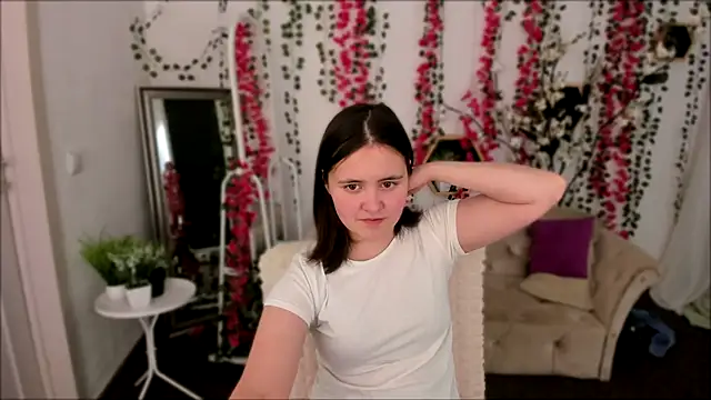 Cute_Alice_'s Live Sex Cam Show