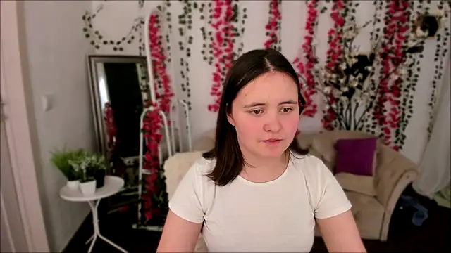 Cute_Alice_'s Live Sex Cam Show