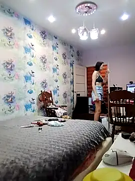 HoTMiA666's Live Sex Cam Show
