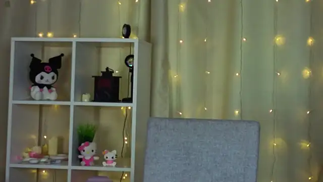 MyeshaTress' Live Sex Cam Show