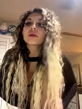 Chicagobabe's Live Sex Cam Show