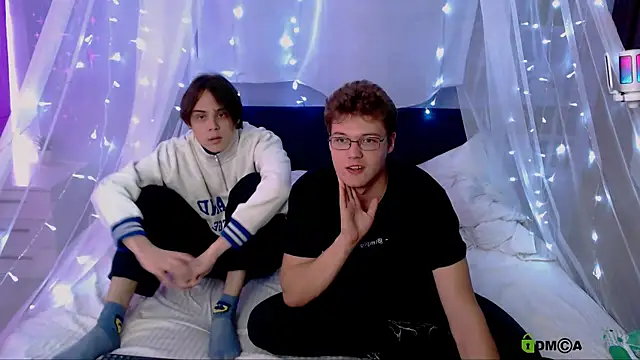 lucas_long_'s Live Sex Cam Show