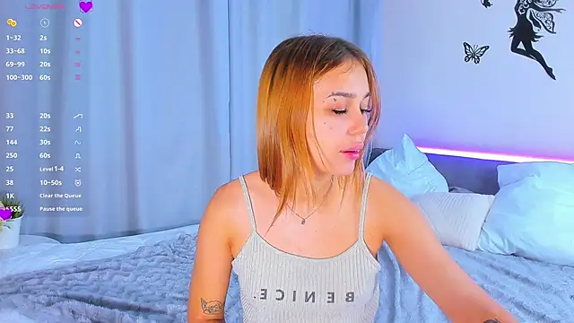 JuliannaBrice's Live Sex Cam Show