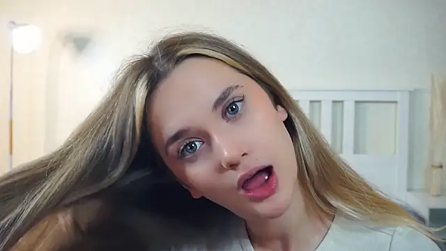 FloranceWyers' Live Sex Cam Show
