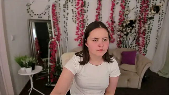 Cute_Alice_'s Live Sex Cam Show