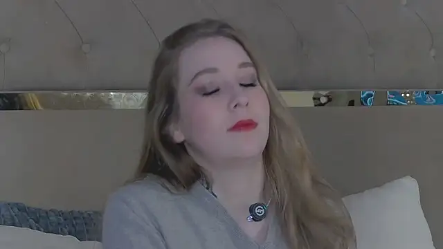 MiaEuphoria_'s Live Sex Cam Show
