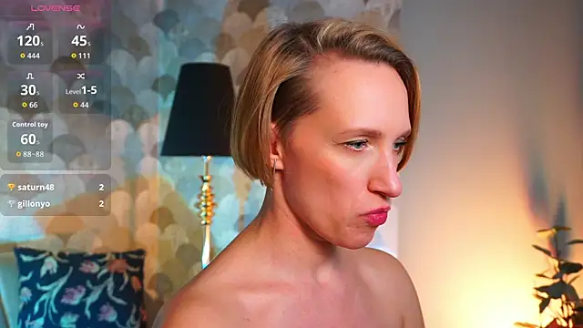 UmaTruewoman's Live Sex Cam Show