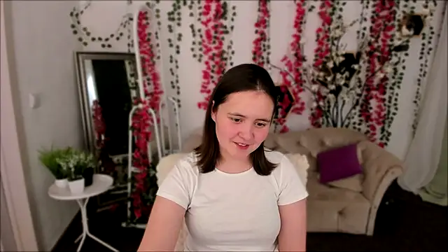 Cute_Alice_'s Live Sex Cam Show