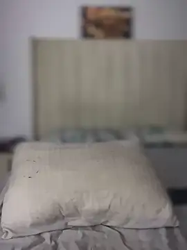 BhadBhad_Kitty's Webcam Show