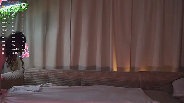 ChinaIllian's Live Sex Cam Show