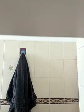 MilaRenee's Live Sex Cam Show