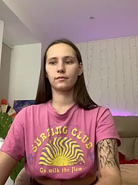 HotCaramellsTV's Live Sex Cam Show