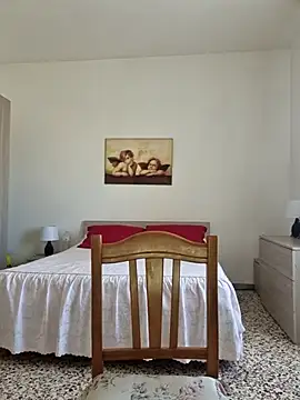 Gattina74's Live Sex Cam Show