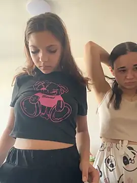 18teengirl3's Live Sex Cam Show