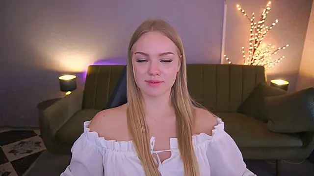 CelesteNoir's Live Sex Cam Show