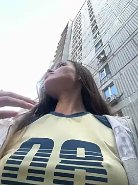 nicole111's Live Sex Cam Show