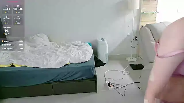sexy_biny's Live Sex Cam Show