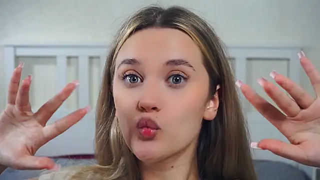 FloranceWyers' Live Sex Cam Show