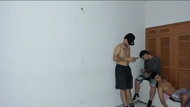 brutal_sex_room2k's Live Sex Cam Show