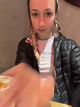 Lia__Love's Live Sex Cam Show