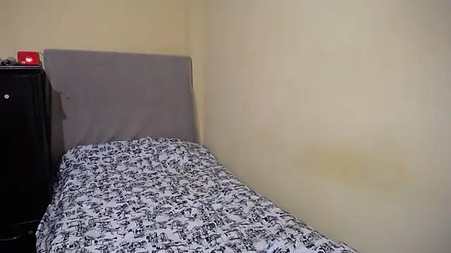 arvahot69's Webcam Show
