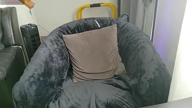 Thekodyy's Live Sex Cam Show