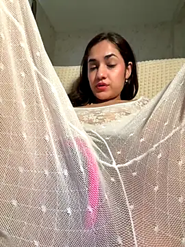 CuteFatima's Live Sex Cam Show