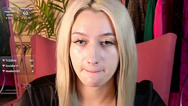 MelanyKink's Live Sex Cam Show