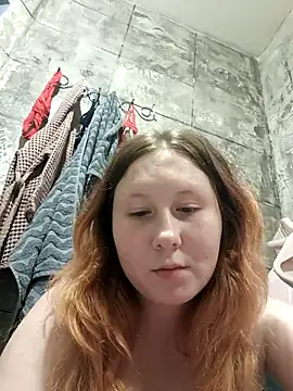 MiaKissy's Live Sex Cam Show