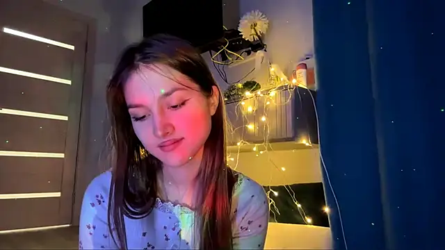 CutieAIice's Live Sex Cam Show