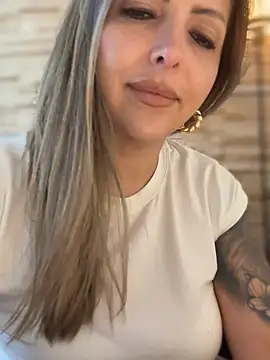 _Abril-Office1's Live Sex Cam Show