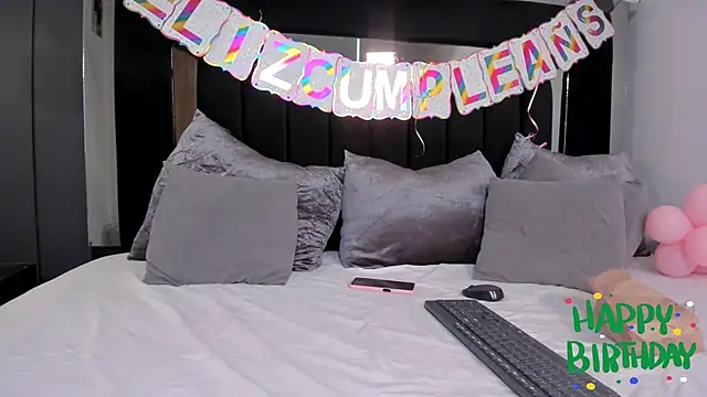 katty_rouse_'s Live Sex Cam Show