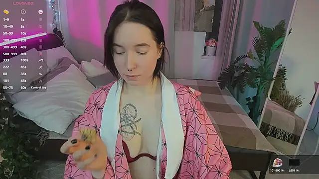 lilithlunna's Webcam Show