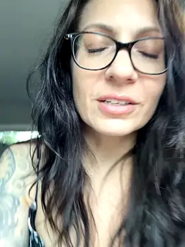 BeautifulMesss' Webcam Show