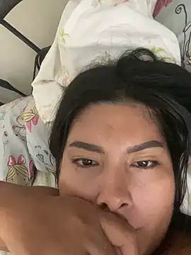 steisy325's Webcam Show