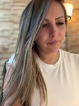 _Abril-Office1's Live Sex Cam Show
