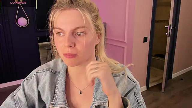 _faptax's Webcam Show