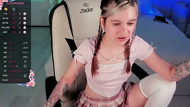 Lil_Amelie's Webcam Show